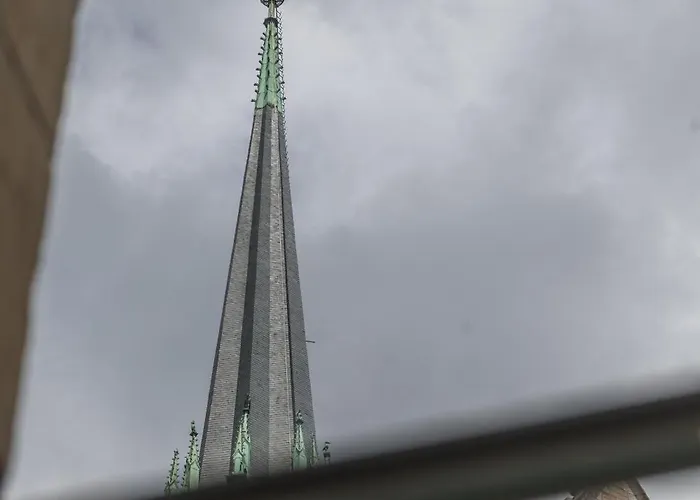 La Indivio - Standing Vue Cathedrale Apartment